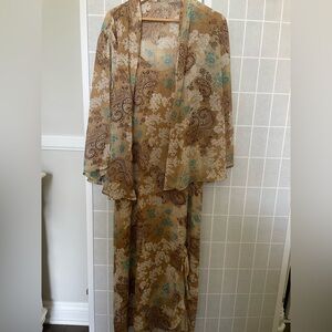 Yosi paisley pattern Maxi dress set, brown and turquoise, size large.